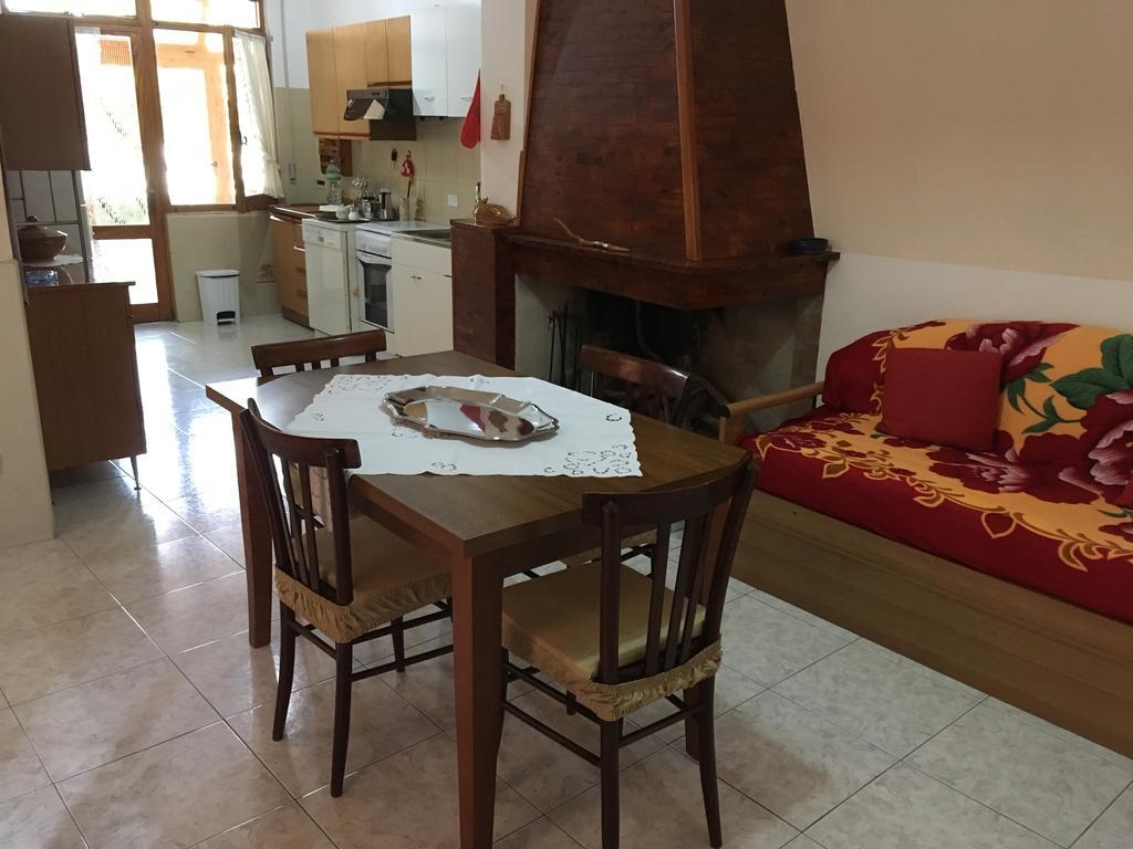 Anna Apartment Вилапуцу Екстериор снимка